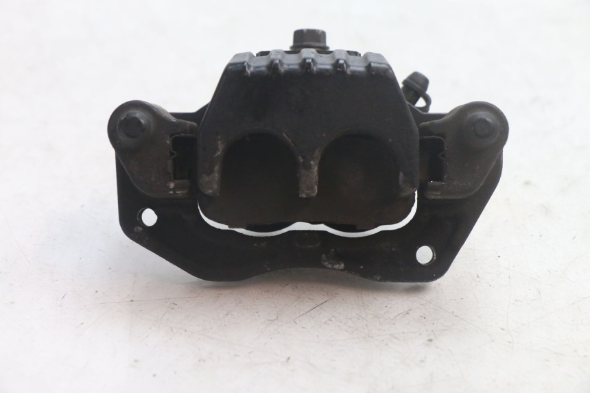 photo de FRONT BRAKE CALIPER SYM GTS EVO 125 (2009 - 2013) - Technical close-up