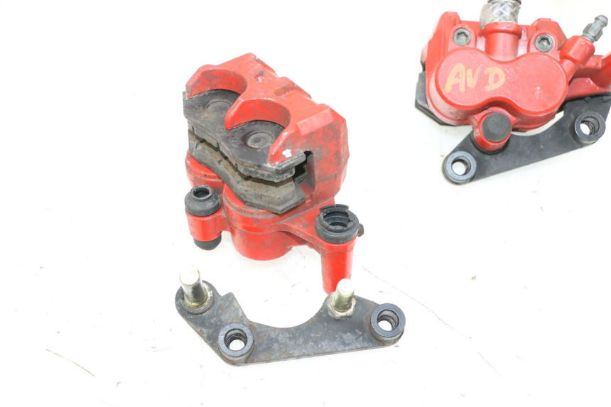 photo de FRONT BRAKE CALIPER JM MOTORS GTS 125 (2015 - 2019) - Component detail