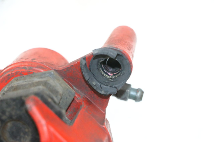 photo de FRONT BRAKE CALIPER JM MOTORS GTS 125 (2015 - 2019) - Surface and material condition