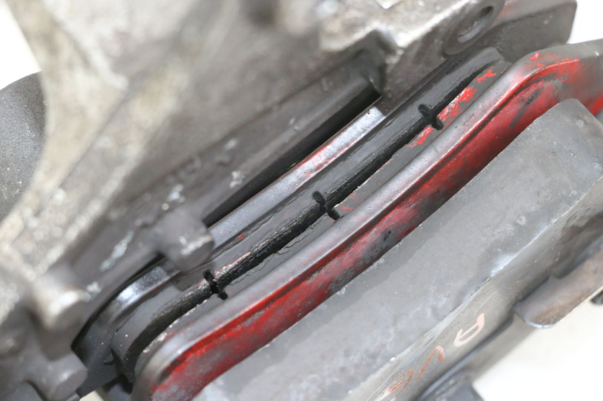 photo de FRONT BRAKE CALIPER HONDA CBR F 1000 (1993 - 1996) - Zoom on usage condition