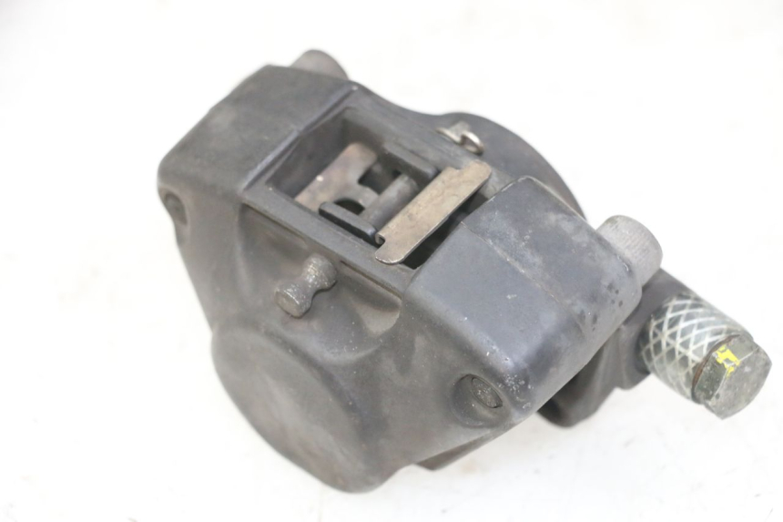 photo de FRONT BRAKE CALIPER PIAGGIO IE MP3 YOURBAN 300 (2011 - 2016) - Technical close-up