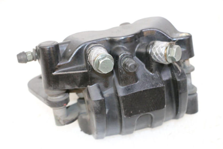 photo de FRONT BRAKE CALIPER KEEWAY K-LIGHT KLIGHT 125 (2018 - 2025) - Fixing points details