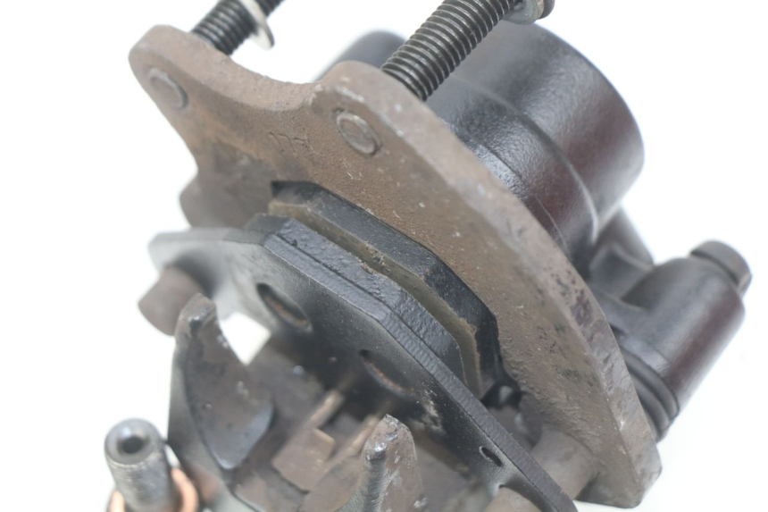 photo de FRONT BRAKE CALIPER PEUGEOT KISBEE 4T 50 (2018 - 2022) - Zoom on usage condition