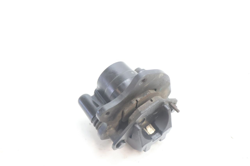 photo de FRONT BRAKE CALIPER PEUGEOT KISBEE 4T 50 (2018 - 2022) - Fixing points details