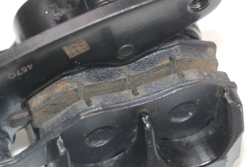 photo de FRONT BRAKE CALIPER MASAI SCRAMBLER SPORT 125 (2021 - 2025) - Fixing points details