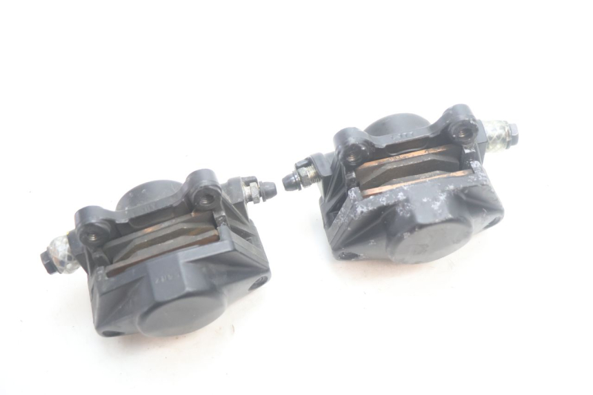 photo de FRONT BRAKE CALIPER PIAGGIO MP3 HPE 530 (2022 - 2026) - Surface and material condition