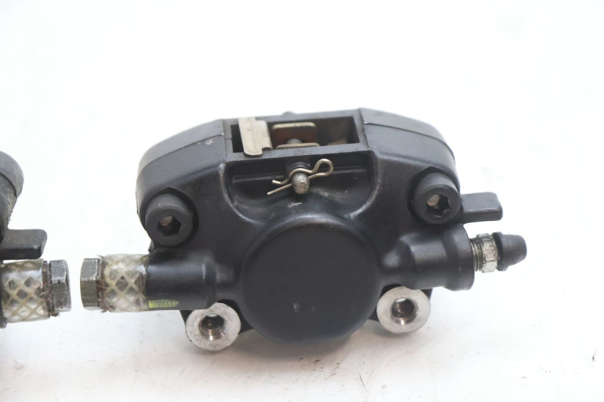 photo de FRONT BRAKE CALIPER PIAGGIO MP3 LT 300 (2010 - 2016) - Zoom on usage condition