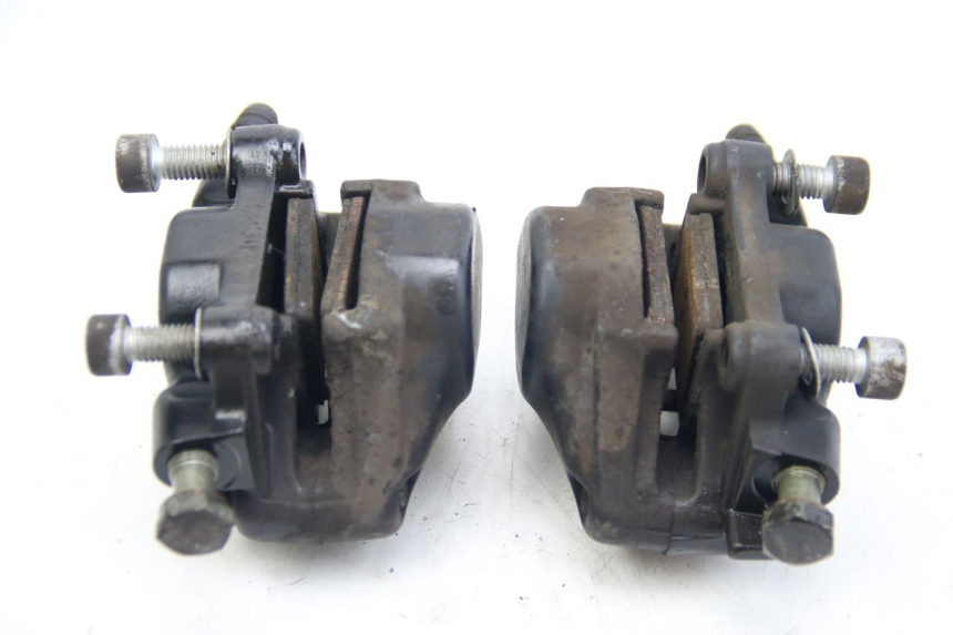 photo de FRONT BRAKE CALIPER PIAGGIO MP3 125 (2006 - 2014) - Technical close-up