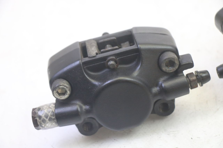 photo de FRONT BRAKE CALIPER PIAGGIO MP3 RL 250 (2006 - 2010) - Component detail