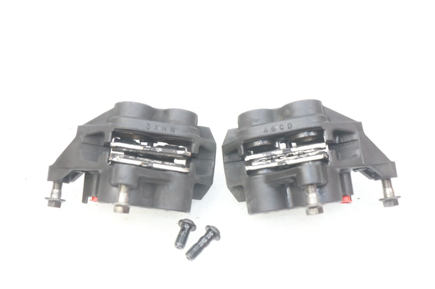 photo de FRONT BRAKE CALIPER YAMAHA MT-07 MT07 ABS 700 (2014 - 2017) - Alternative perspective