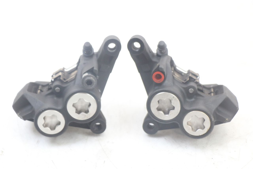 photo de FRONT BRAKE CALIPER YAMAHA MT-07 MT07 ABS 700 (2014 - 2017) - Main view