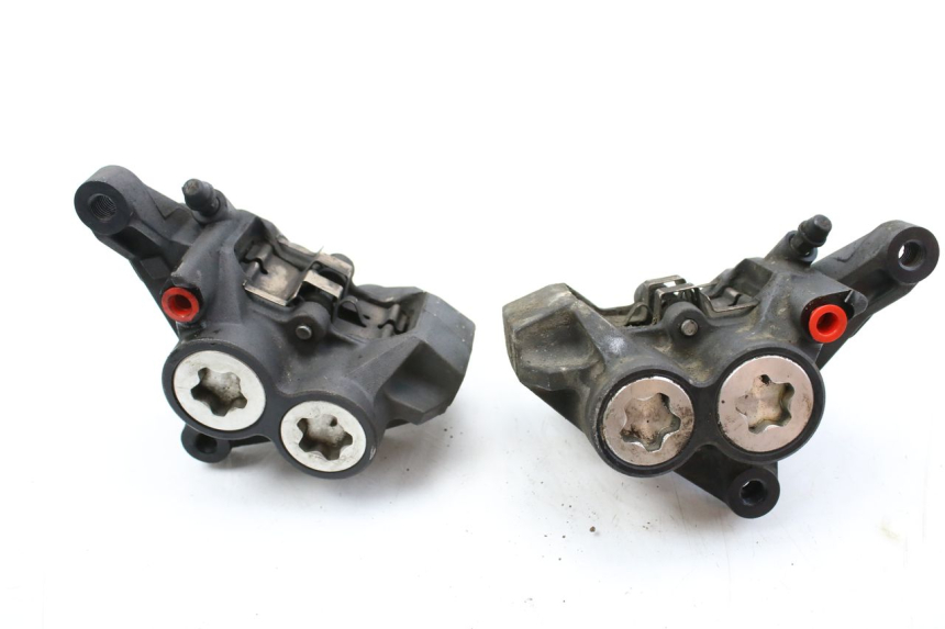 photo de FRONT BRAKE CALIPER YAMAHA MT-07 MT07 700 (2018 - 2020) - Alternative perspective
