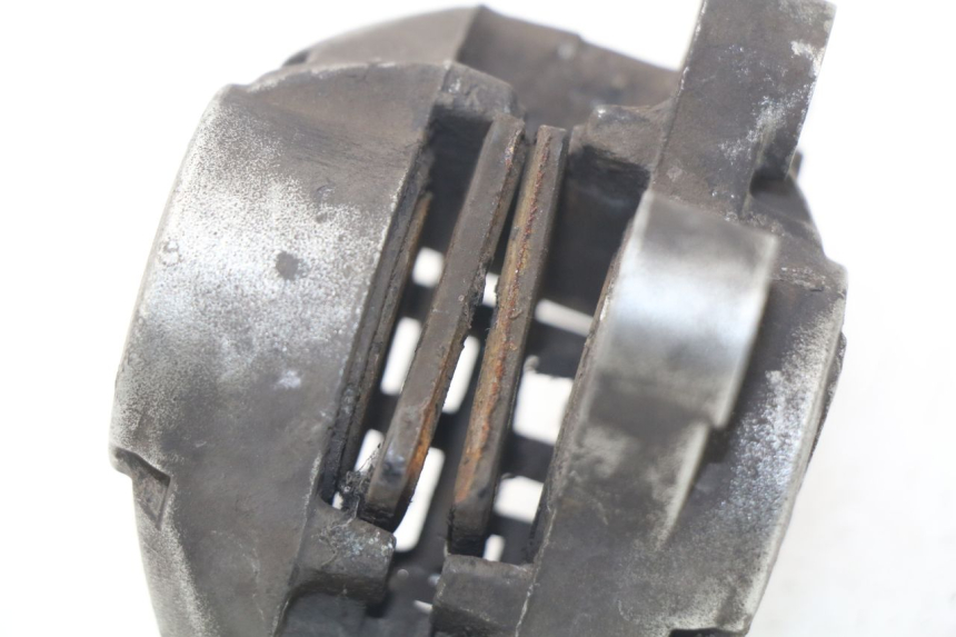 photo de FRONT BRAKE CALIPER YAMAHA NEOS NEO'S 4T 50 (2008 - 2016) - Alternative perspective