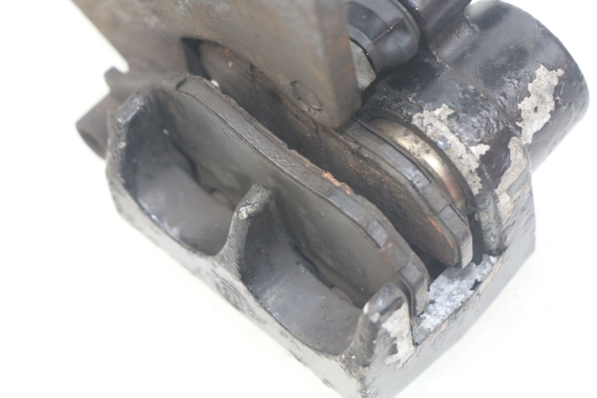 photo de FRONT BRAKE CALIPER SYM ORBIT III 3 4T 50 (2018 - 2021) - Zoom on usage condition