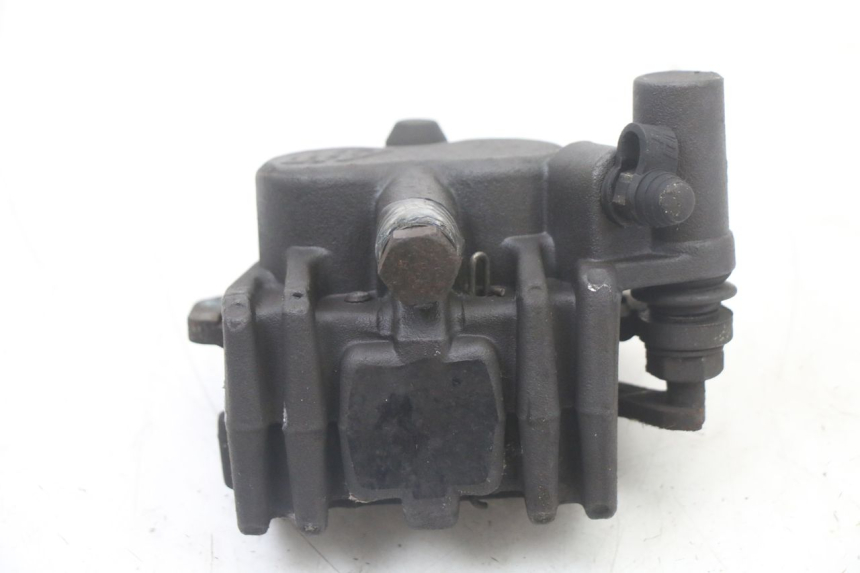 photo de FRONT BRAKE CALIPER PEUGEOT SATELIS COMPRESSOR K15 125 (2006 - 2009) - Alternative perspective
