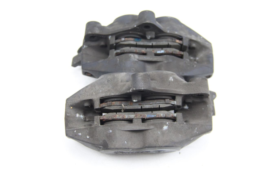 photo de FRONT BRAKE CALIPER BMW R GS 1200 (2005 - 2007) - Technical close-up
