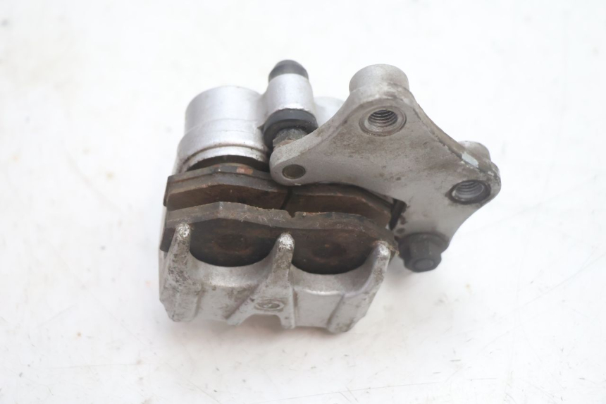 photo de FRONT BRAKE CALIPER YIYING RETRO 125 (2008 - 2018) - Product overview