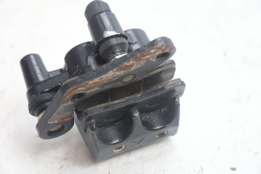 photo de FRONT BRAKE CALIPER APOLLO RFZ 125 - Surface and material condition