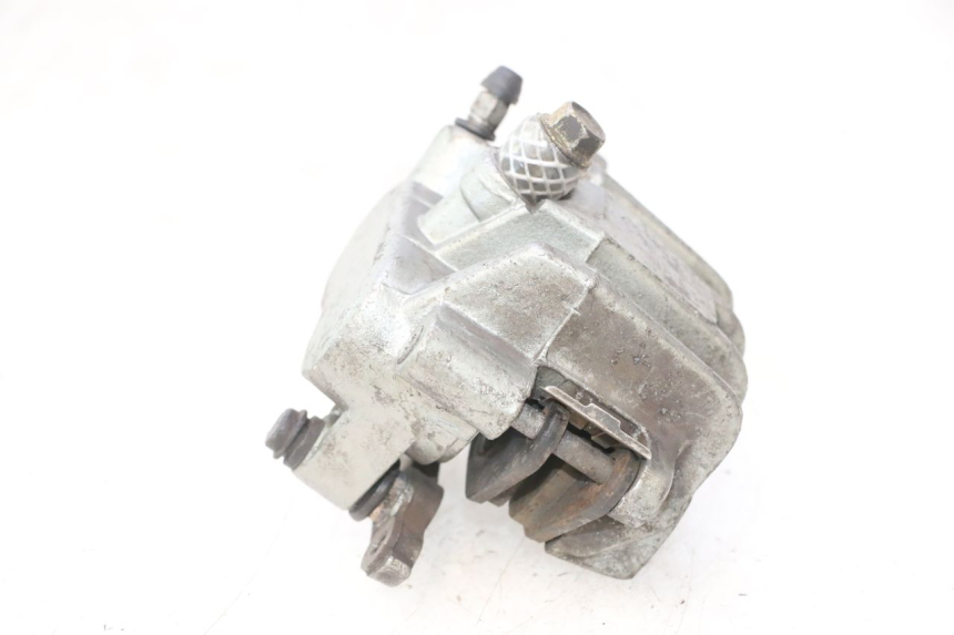photo de FRONT BRAKE CALIPER DAELIM S2 125 (2006 - 2007) - Fixing points details
