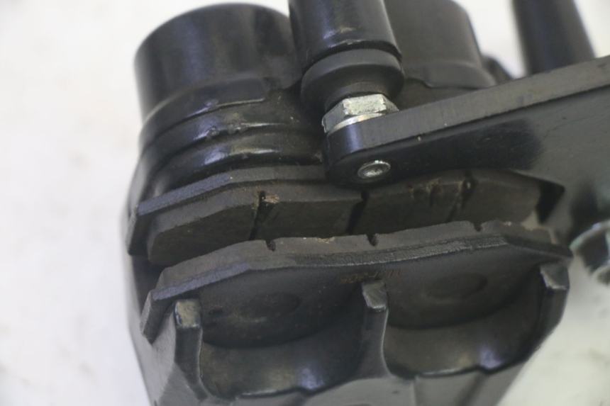 photo de FRONT BRAKE CALIPER JM MOTORS SANTANA EVO 50 (2024 - 2026) - Fixing points details