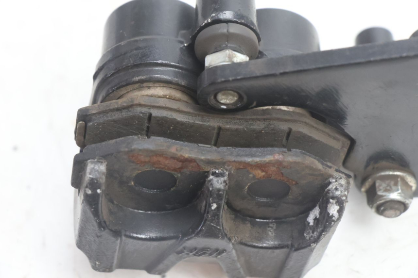 photo de FRONT BRAKE CALIPER JM MOTORS SANTANA EVO 50 (2024 - 2026) - Surface and material condition