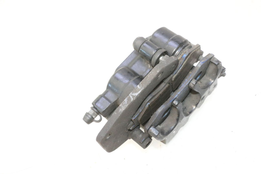 photo de FRONT BRAKE CALIPER PEUGEOT SATELIS 125 (2013 - 2018) - Zoom on usage condition