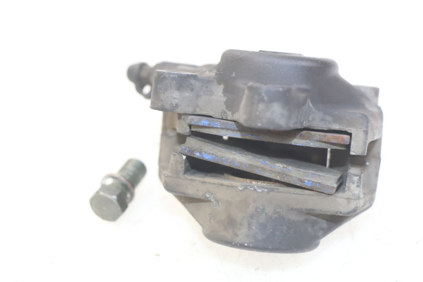 photo de FRONT BRAKE CALIPER APRILIA SCARABEO 100 (2003 - 2012) - Alternative perspective