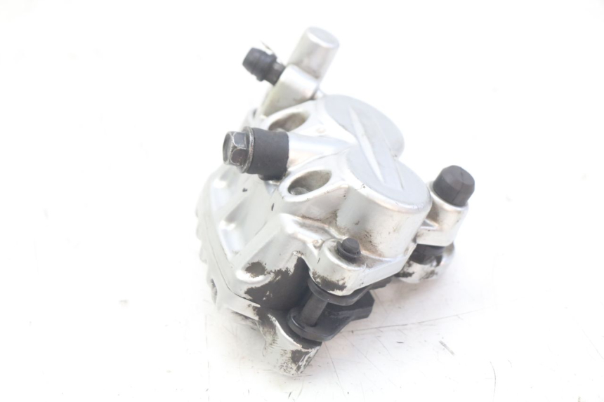 photo de FRONT BRAKE CALIPER MBK SKYCRUISER 125 (2006 - 2009) - Technical close-up