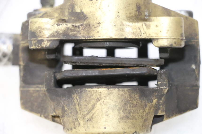 photo de FRONT BRAKE CALIPER YAMAHA SLIDER 50 (1999 - 2004) - Alternative perspective