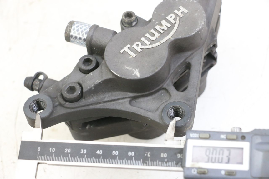 photo de FRONT BRAKE CALIPER TRIUMPH SPRINT ST 955 (1999 - 2001) - Component detail