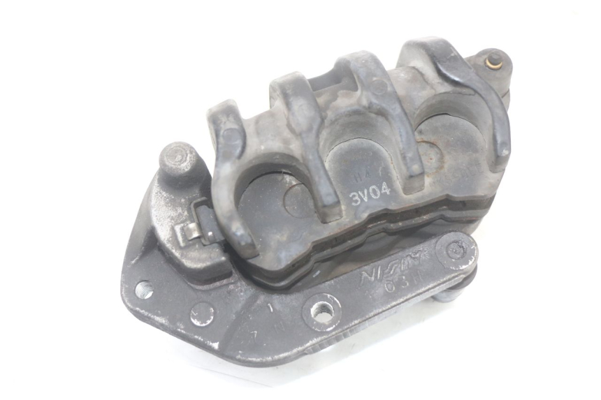 photo de FRONT BRAKE CALIPER SUZUKI BURGMAN 125 (2007 - 2014) - Alternative perspective