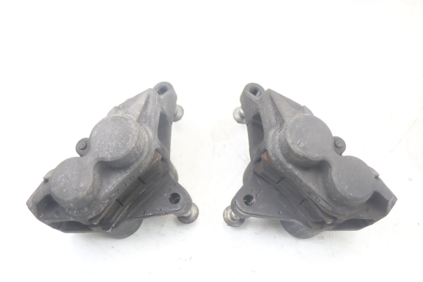 photo de FRONT BRAKE CALIPER YAMAHA TDM ABS 900 (2002 - 2014) - Product overview