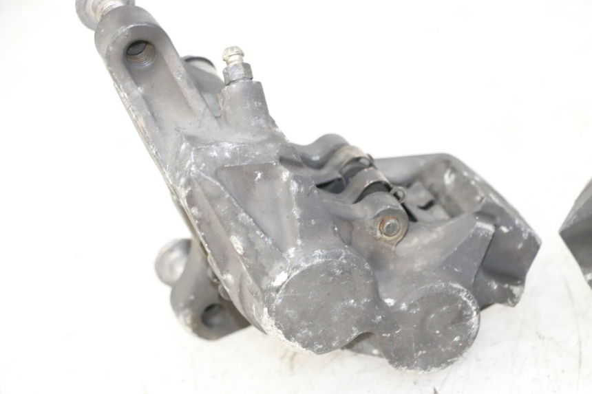 photo de FRONT BRAKE CALIPER YAMAHA TDM ABS 900 (2002 - 2014) - Checked used part