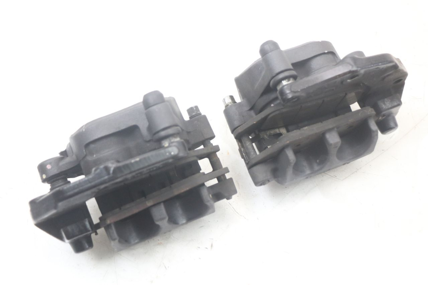 photo de FRONT BRAKE CALIPER KAWASAKI VERSYS ABS 650 (2015 - 2018) - Checked used part