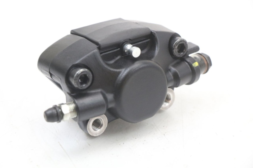 photo de FRONT BRAKE CALIPER PIAGGIO VESPA PRIMAVERA 4T 50 (2021 - 2024) - Zoom on usage condition