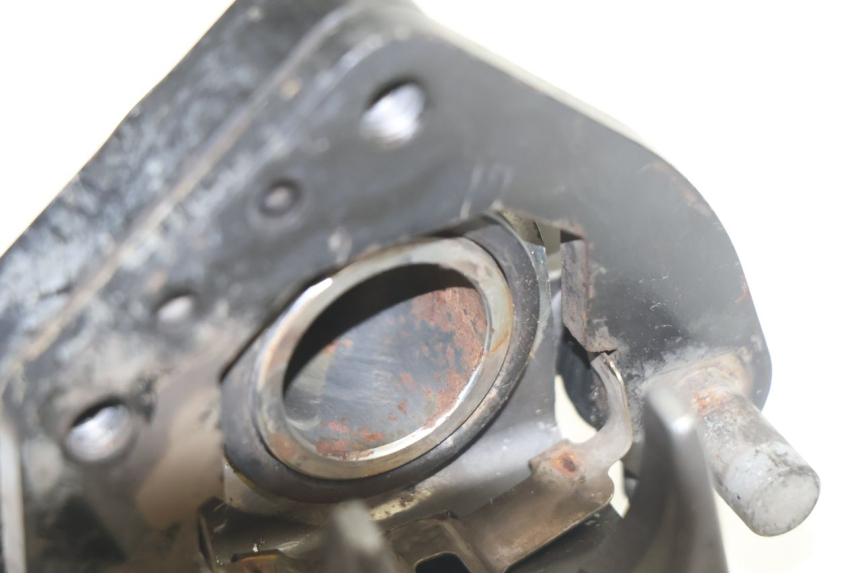 photo de FRONT BRAKE CALIPER PEUGEOT VIVACITY 50 (2004 - 2009) - Technical close-up