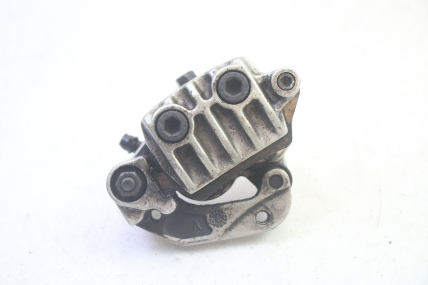 photo de FRONT BRAKE CALIPER YAMAHA XMAX X-MAX 125 (2006 - 2009) - Alternative perspective