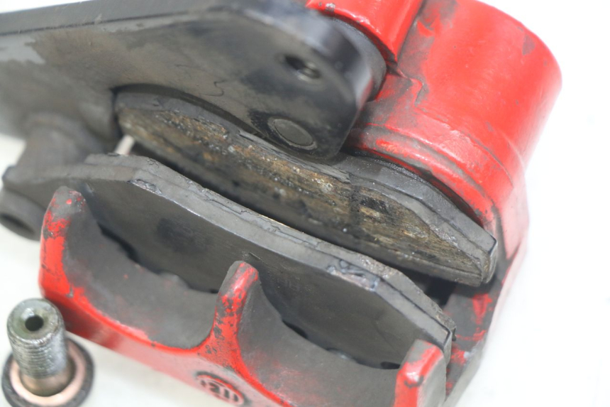 photo de FRONT BRAKE CALIPER SYM X-PRO 4T 50 (2014 - 2021) - Zoom on usage condition