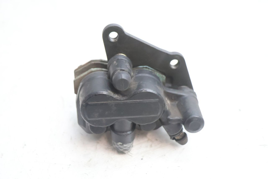photo de FRONT BRAKE CALIPER PIAGGIO X8 STREET 125 (2006 - 2007) - Technical close-up