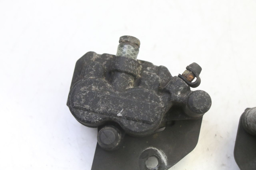 photo de FRONT BRAKE CALIPER PIAGGIO X9 EVOLUTION 125 (2003 - 2007) - Component detail