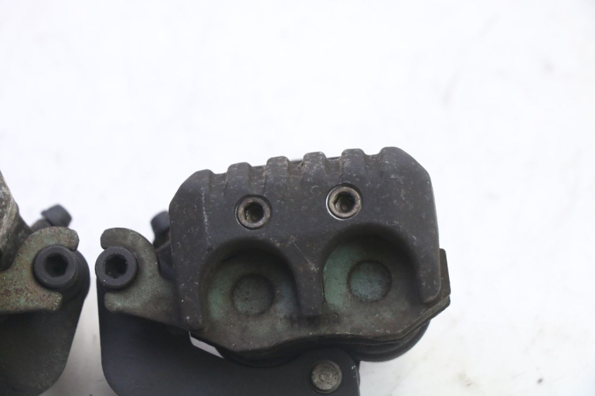 photo de FRONT BRAKE CALIPER PIAGGIO X9 EVOLUTION 125 (2003 - 2007) - Checked used part