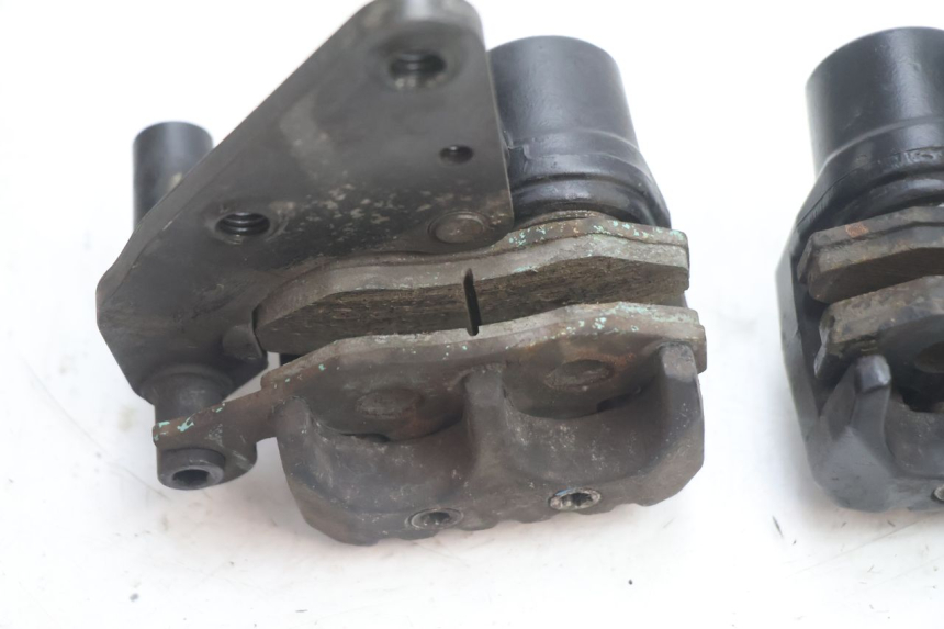 photo de FRONT BRAKE CALIPER PIAGGIO X9 EVOLUTION 125 (2003 - 2007) - Markings and original references