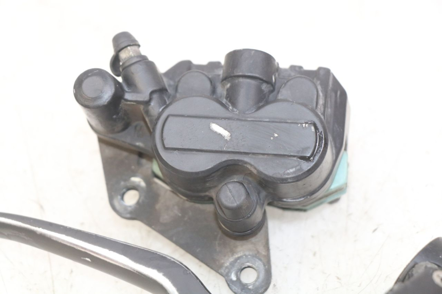 photo de FRONT BRAKE CALIPER PIAGGIO XEVO - X EVO 125 (2007 - 2017) - Surface and material condition