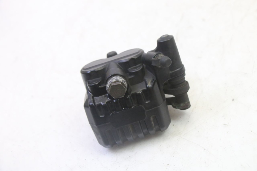 photo de FRONT BRAKE CALIPER PIAGGIO XEVO - X EVO 125 (2007 - 2017) - Zoom on usage condition