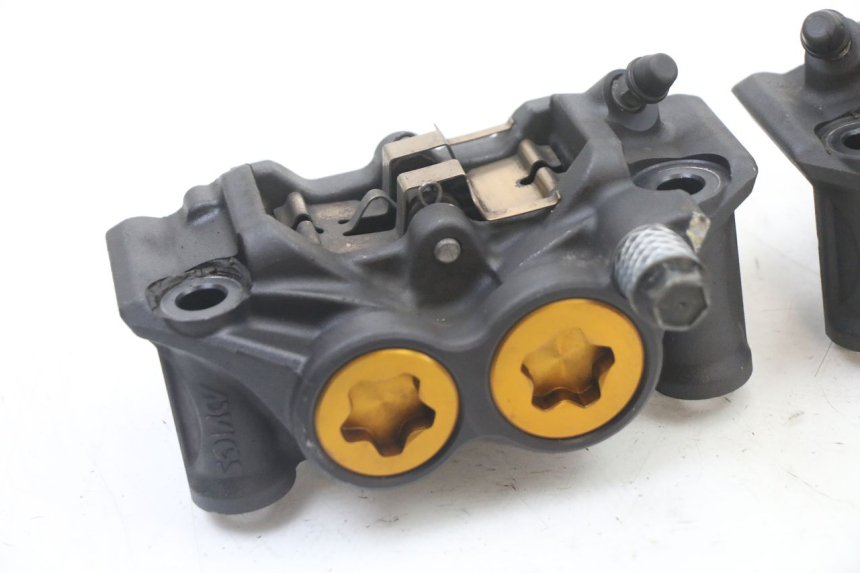 photo de FRONT BRAKE CALIPER YAMAHA YP T-MAX TMAX 530 (2017 - 2020) - Component detail