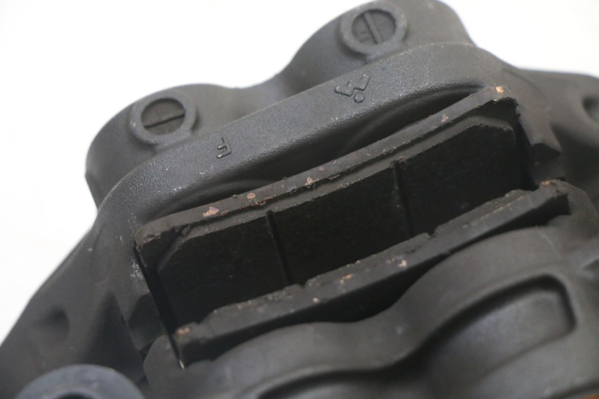 photo de FRONT BRAKE CALIPER YAMAHA YP T-MAX TMAX 530 (2017 - 2020) - Surface and material condition