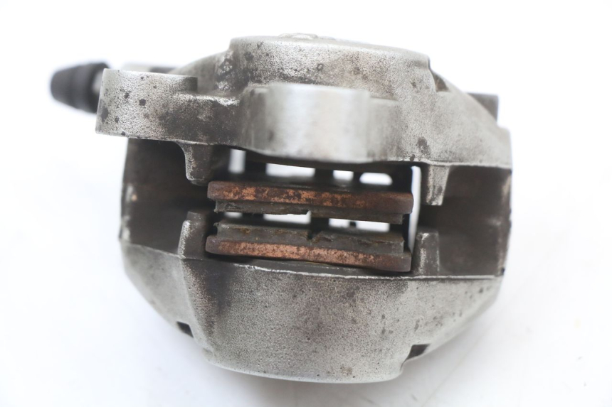 photo de FRONT BRAKE CALIPER YAMAHA YN NEO'S 50 (1997 - 2004) - Fixing points details