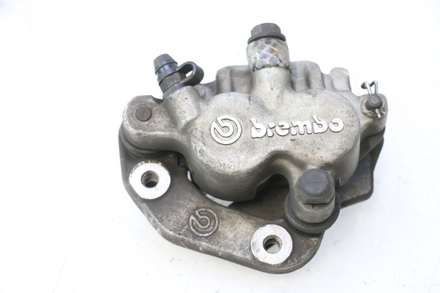 photo de FRONT BRAKE CALIPER YAMAHA YP MAJESTY 125 (1998 - 2001) - Main view