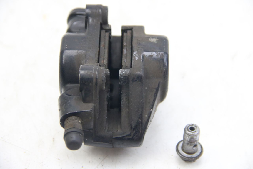 photo de FRONT BRAKE CALIPER PIAGGIO ZIP 4T 50 (2018 - 2020) - Alternative perspective