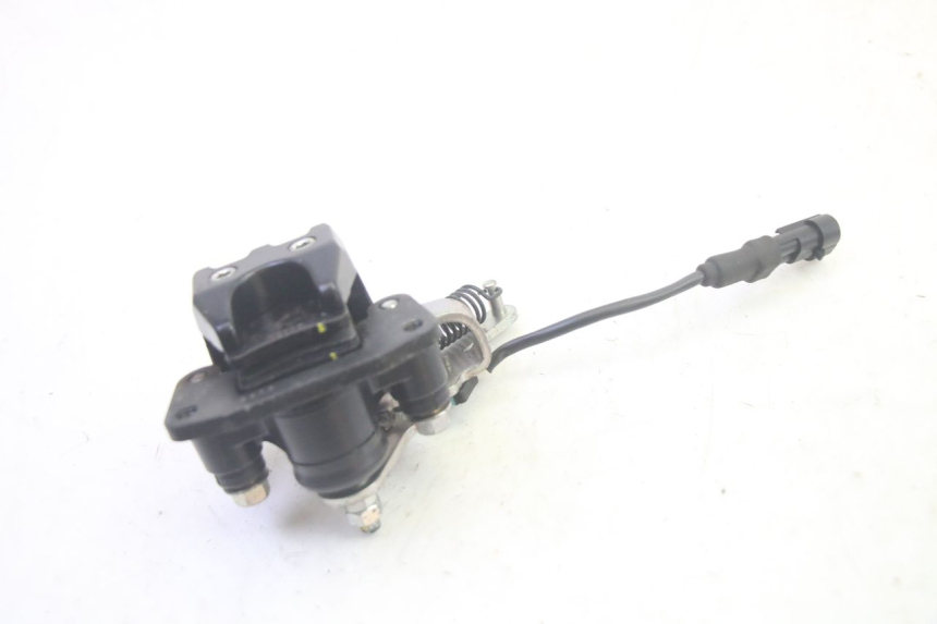photo de BRAKE CALIPER ROLL LOCK PIAGGIO MP3 RL 250 (2006 - 2010) - Product overview